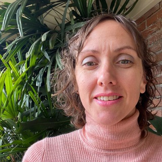 Логотип @fionaforhealth - Fiona For Health