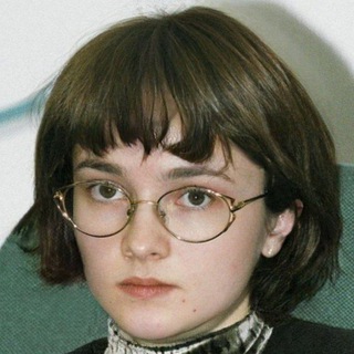 Логотип @firstschizo - первый шизотерический