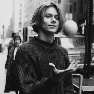 Логотип @flexfleur_chat - кисельчик-флекс-флеровый чат 🌸