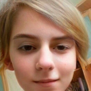 Логотип @fleximmi - тут есть рома вагнер