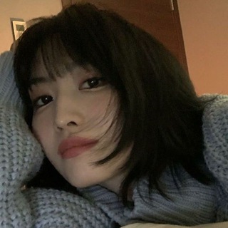 Логотип @flowers_otherr - обсуждалочка 🌷
