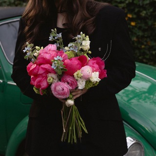 Логотип @flowersoldb - Flowers