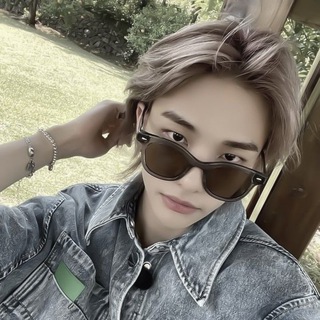 Логотип @flowkisshelp - ꜰʟᴏᴡᴋɪss.ʜᴇʟᴘ (закрыт)