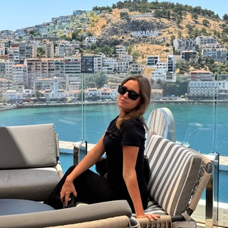 Логотип @flywhithme - Лети со мной (FlywithMe)