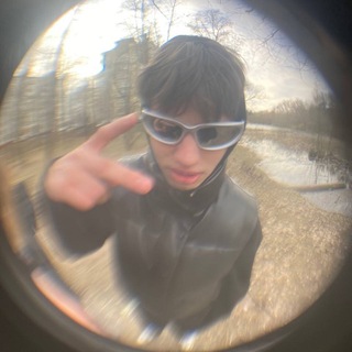 Логотип @fomaouthhhhhh - fom@out