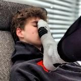 Логотип @footfetishboy12 - 😈 Foot Boy 😈