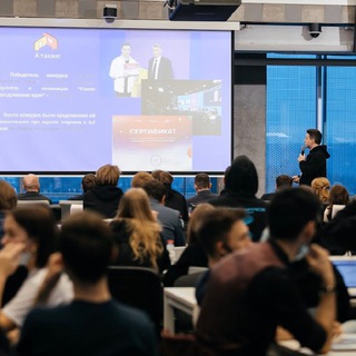 Логотип @forbes30 - Стартап. Forbes “30 до 30»