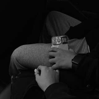 Логотип @foreve1young - forever young