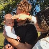 Логотип @foreveeryours - 𝐅𝐨𝐫𝐞𝐯𝐞𝐫 𝐲𝐨𝐮𝐫𝐬