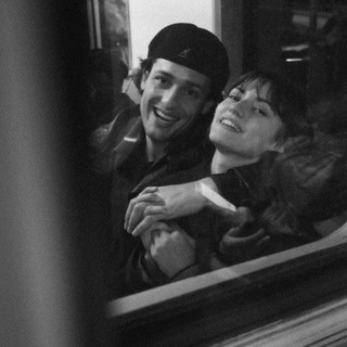 Логотип @foru7o - в заложниках чувств.