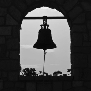 Логотип @forwhombelltolls - "По ком звонит колокол"