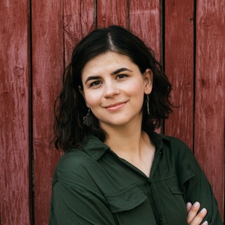 Логотип @fotoveritas_newborn - Вера Дущинская пишет….