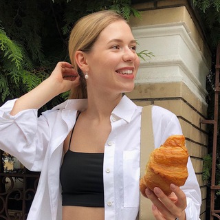 Логотип @francaisjulie - Жюли о французском