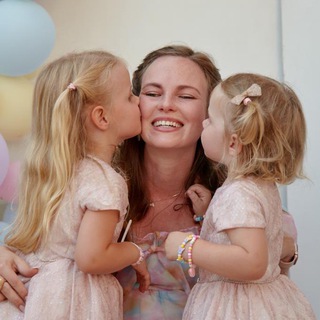 Логотип @francaispopulairpourlesenfants - ФРАНЦУЗСКИЙ ДЛЯ ДЕТЕЙ от Français Populaire 🇫🇷