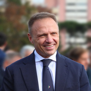 Логотип @francescolollobrigida - Francesco Lollobrigida