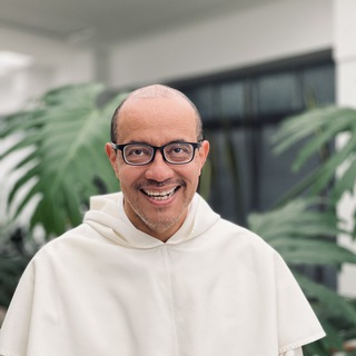 Логотип @fraynelson - fraynelson