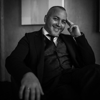 Логотип @free_ceo - Reunov | business & life adviser