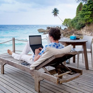 Логотип @freelanceblockchain - Blockchain-Freelance