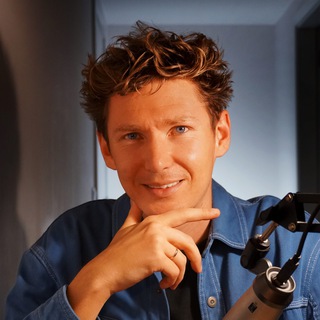 Логотип @freelancewayup - Андрей Гаврилов