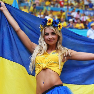 Логотип @freenolove - play with me