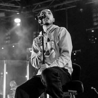 Логотип @freneels - откровение.