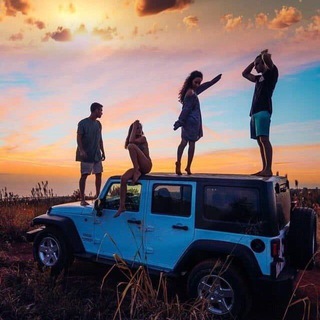 Логотип @friends_group_2k19 - 🇱🇰✌️🌀..𝓕𝓡𝓘𝓔𝓝𝓓𝓢..🌀