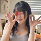 Логотип @friendssshere - Группа для комментариев "Твой сахар"