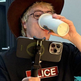 Логотип @frnz_asagirt - ai. trip party frnz/////#!!