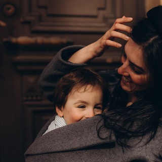 Логотип @frumas_world - Привет, мир 🪐 Это Фрума