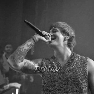 Логотип @fsodaluv - fsoda.luv