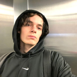 Логотип @fuckchebupizza - vvllaadd