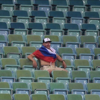 Логотип @futrussia - И всё-таки она наша