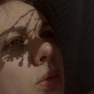 Логотип @galanovatvorit - Тревожный творец