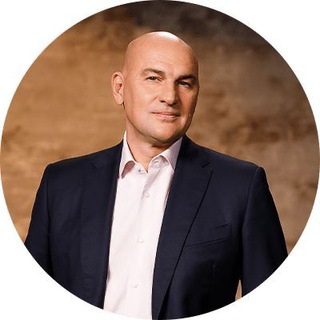 Логотип @gandapasschool - Школа Радислава Гандапаса