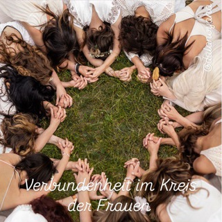 Логотип @ganzheitlichme - julia.stickel.ganzheitlich