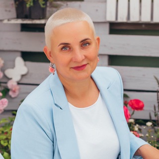 Логотип @gardenklad_chat - Розоманы и Ижукова 🌹