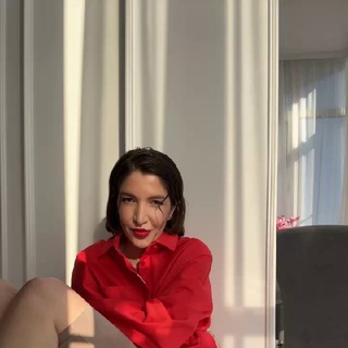 Логотип @garikovainsight - 💭Инсайтовская форточка