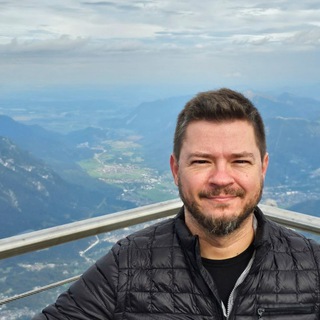 Логотип @gaster_de - Немецкий гастарбайтер