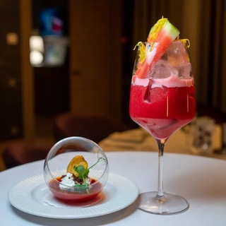 Логотип @gastrouzin - Гастроужины с историей