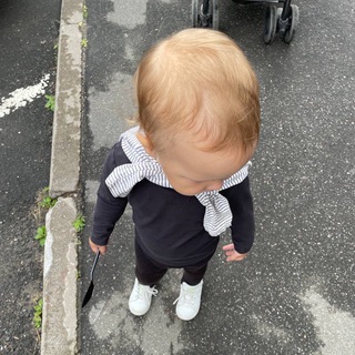 Логотип @genieria - Tais Channel 🎬