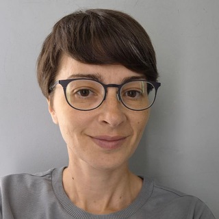 Логотип @gentledots - Практикуя астрологию