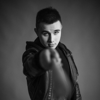 Логотип @genuine_iz - 🫸 Ilya Zemlyak 🫷