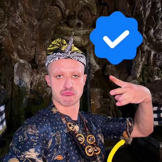 Логотип @geovaxxx - GEOVAXUE