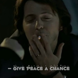Логотип @ggivepeaceachance - \closed\—ⳋⲓⳳⲉ ⲣⲉⲁⲥⲉ ⲁ ⲥⲏⲁⲛⲥⲉ 🗼🥖
