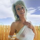 Логотип @gilflove - Grannies and Gilf Lovers 😍