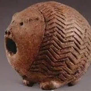 Логотип @girlfromgardarike - глори холл