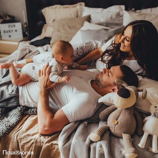 Логотип @girls_in_action - Девочки в деле: советы и лайфхаки