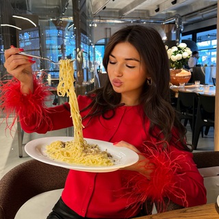 Логотип @girlsoutmoscow - Girls Out Moscow