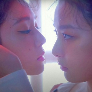 Логотип @girlverse - la la love!