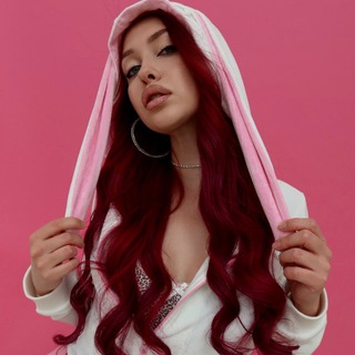 Логотип @girlwalkonfire - BRATZtvo